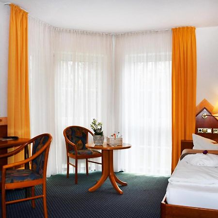 Hotel Schoene Aussicht Giessen Luaran gambar