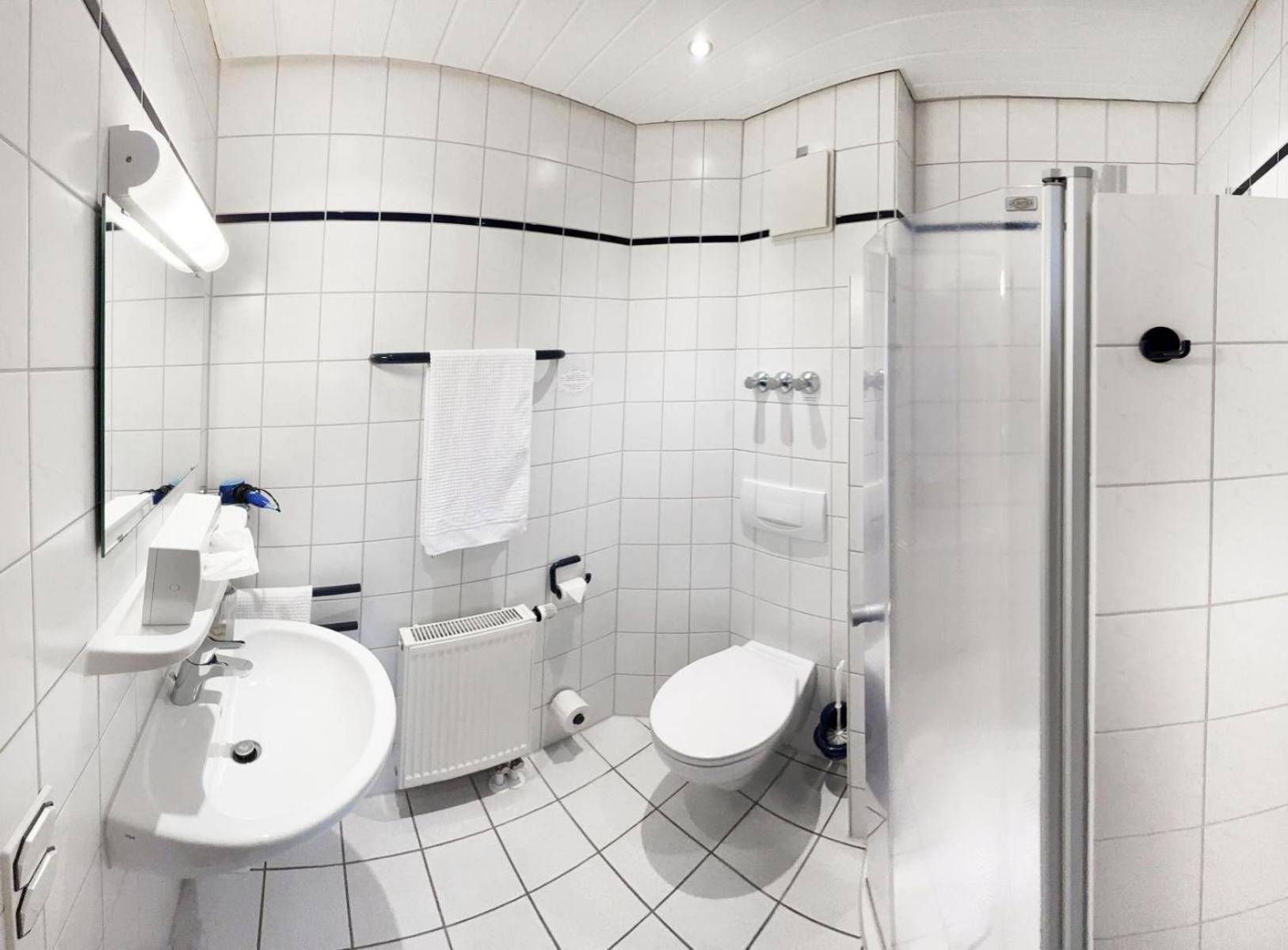 Hotel Schoene Aussicht Giessen Luaran gambar