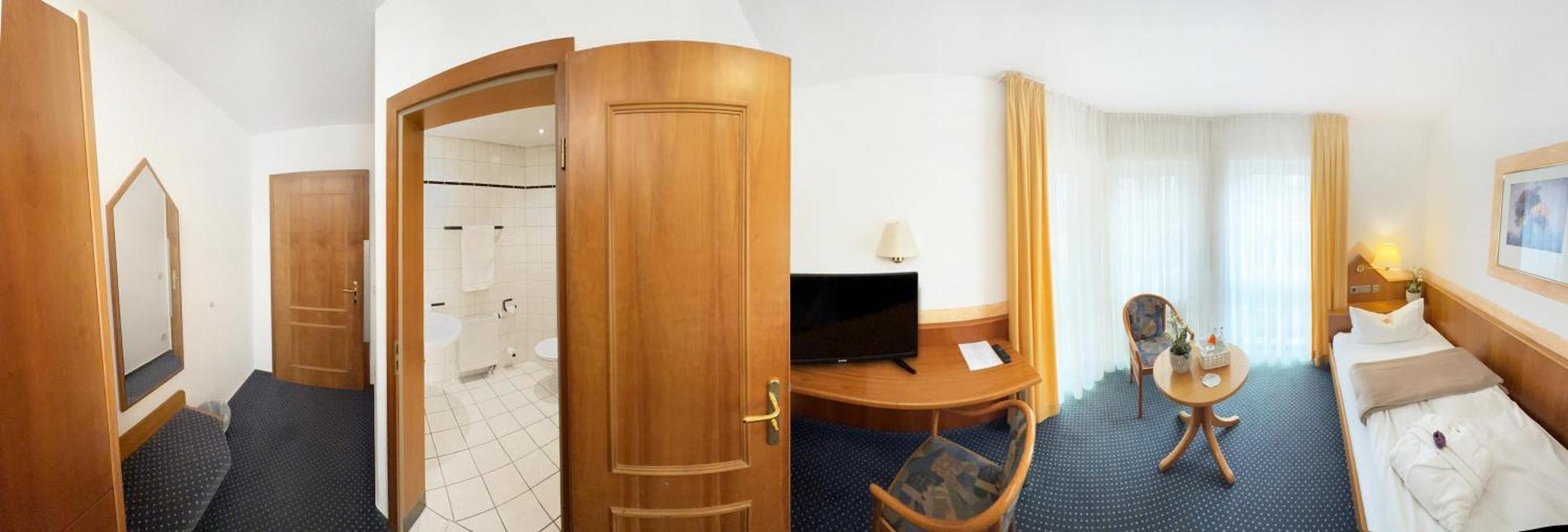 Hotel Schoene Aussicht Giessen Luaran gambar